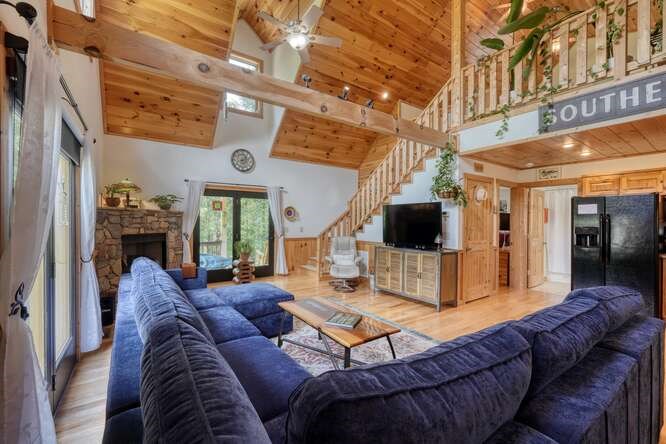 417387 Young Harris Residential