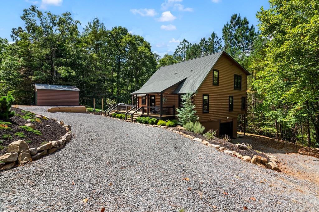 417399 Mineral Bluff Residential