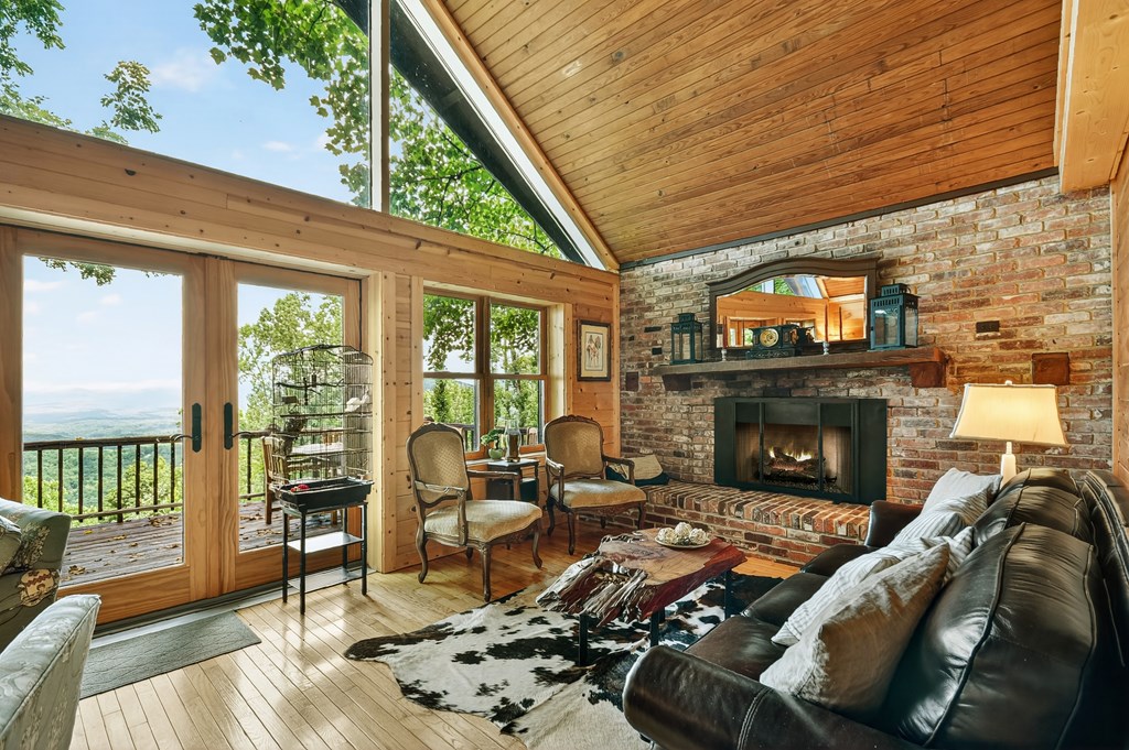 417402 Ellijay Residential