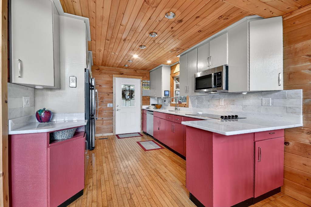 417402 Ellijay Residential