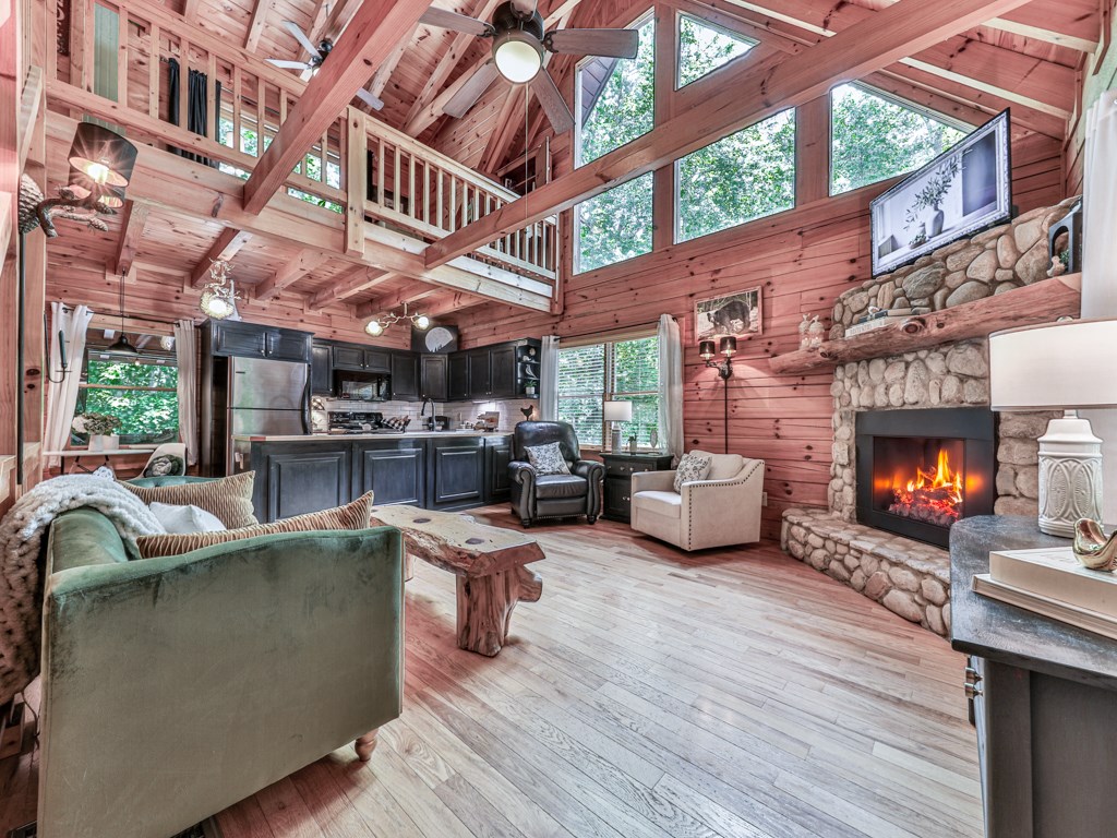 417403 Morganton Residential