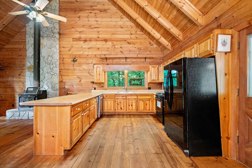 417406 Ellijay Residential