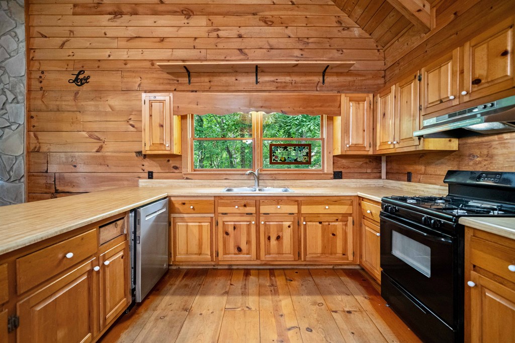 417406 Ellijay Residential