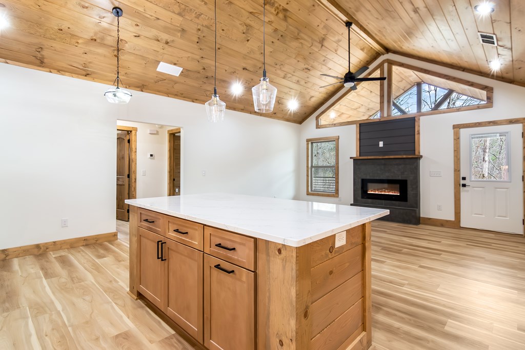 417408 Ellijay Residential