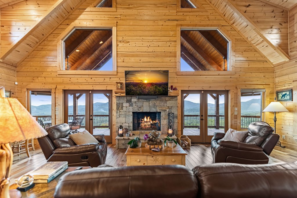 417418 Epworth Residential