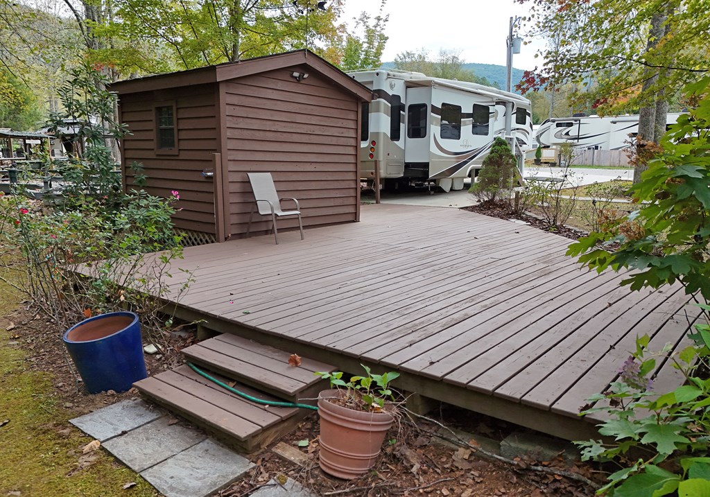 417424 Blairsville Residential