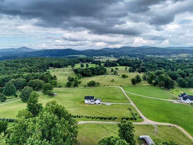 417425 Blairsville Residential