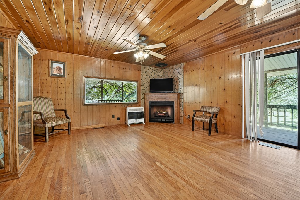 417434 Epworth Residential