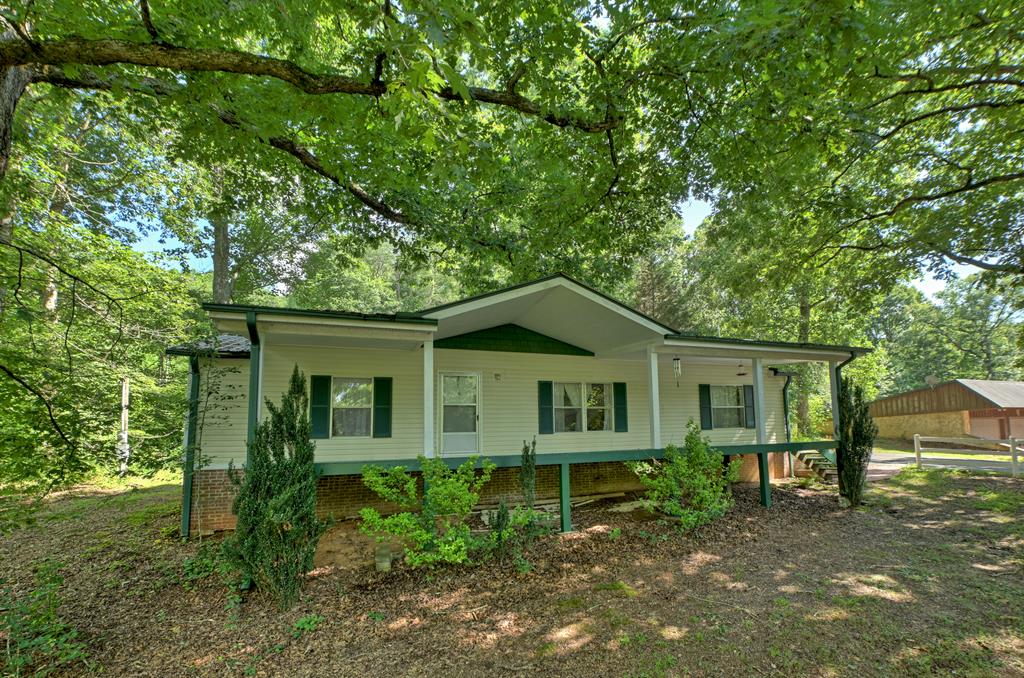 417442 Blue Ridge 
