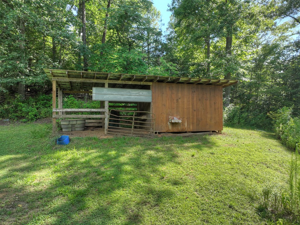 417442 Blue Ridge Residential