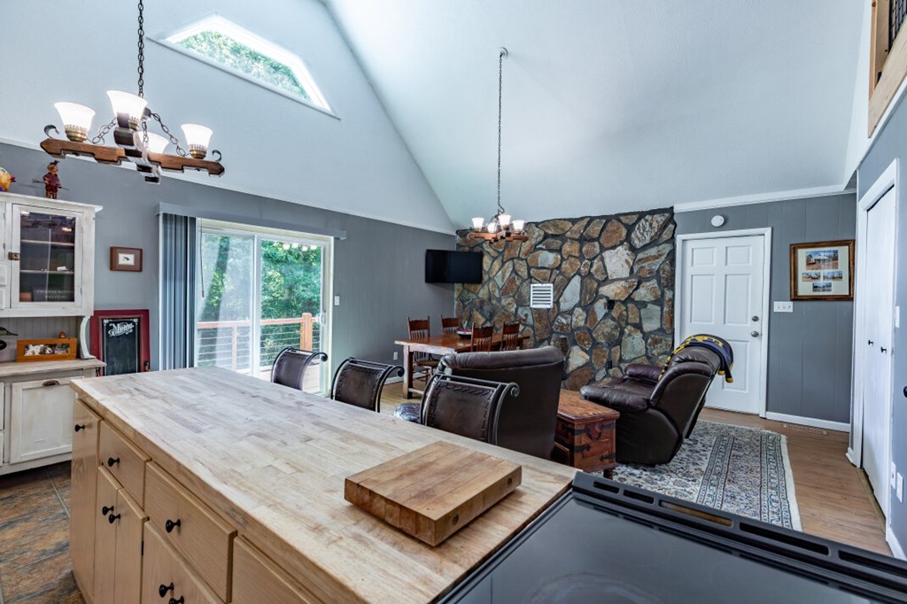 417444 Blue Ridge Residential