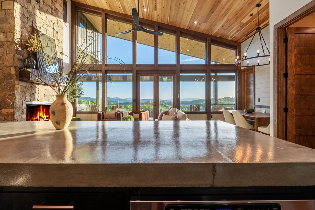 417450 Morganton Residential