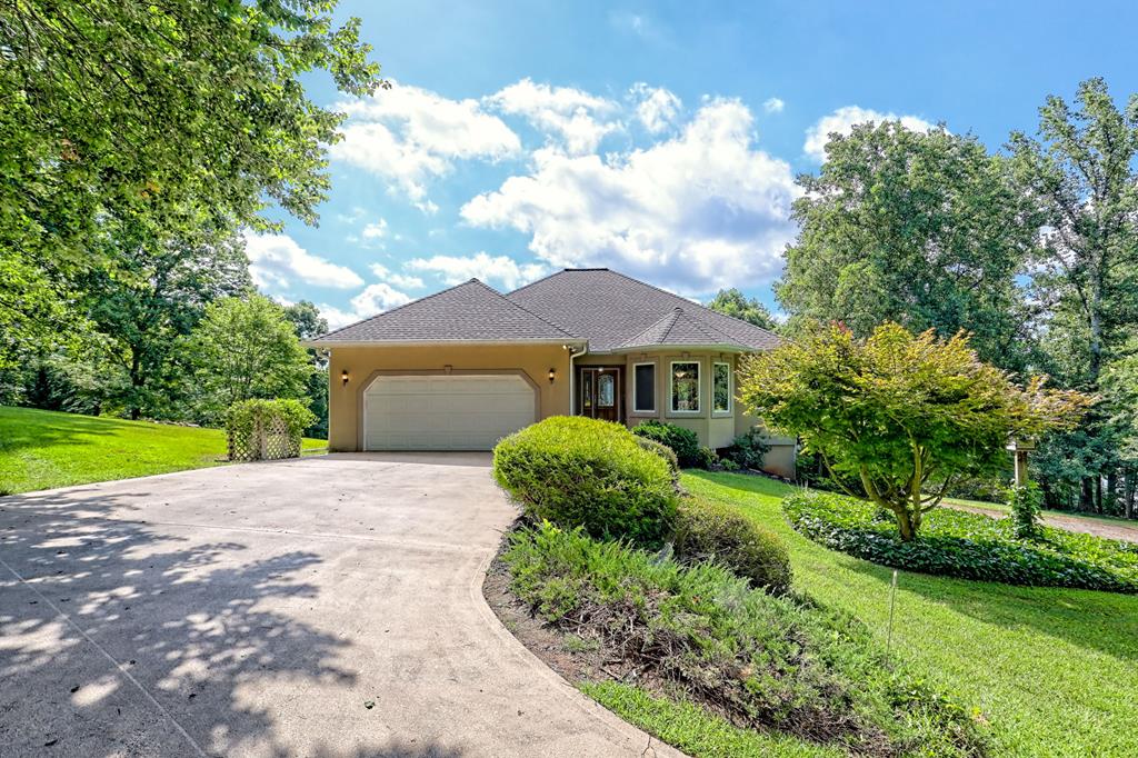 417451 Hayesville 