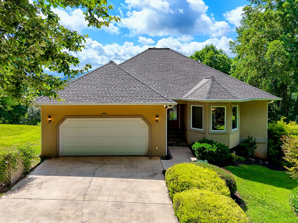 417451 Hayesville Residential