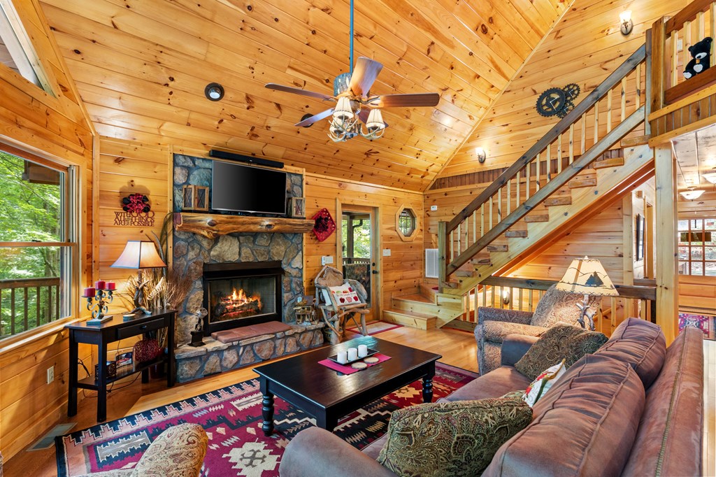 417466 Blue Ridge Residential