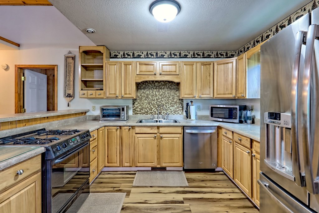 417476 Blairsville Residential