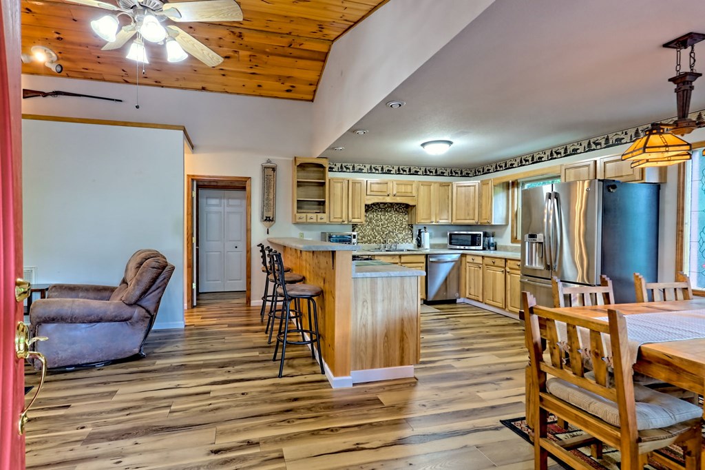 417476 Blairsville Residential