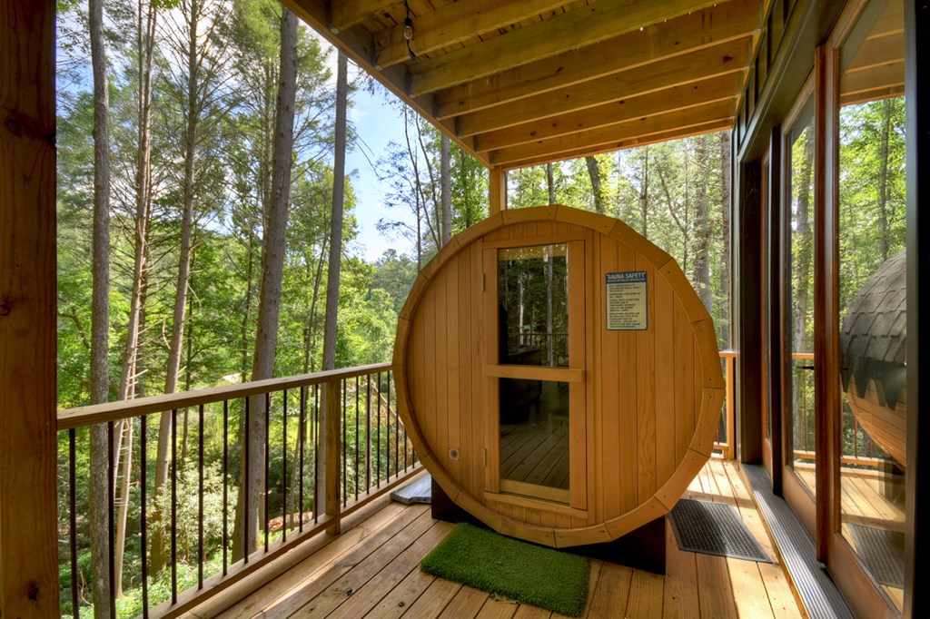 417478 Blue Ridge Residential