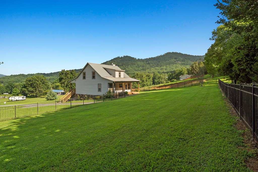 417480 Hiawassee Residential
