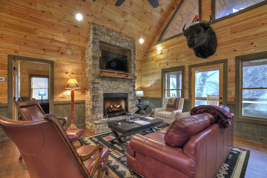 417482 Morganton Residential