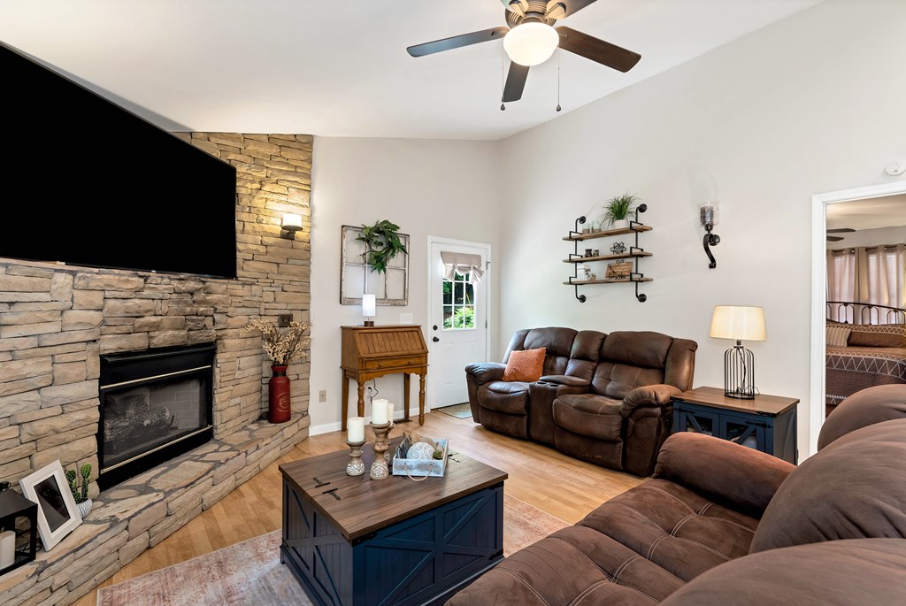 417487 Ellijay Residential
