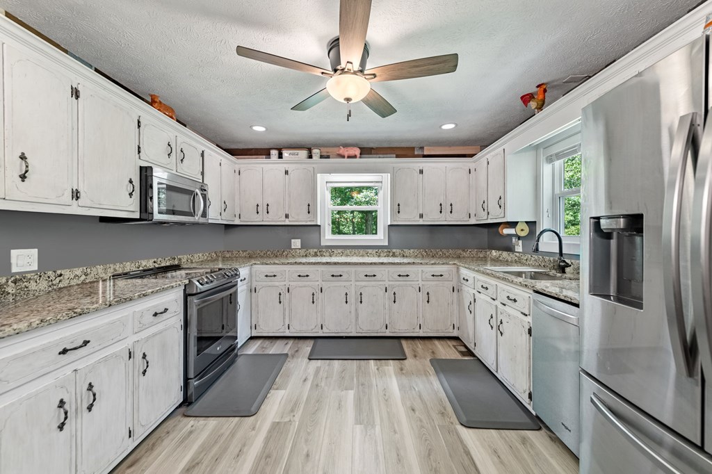 417490 Blairsville Residential