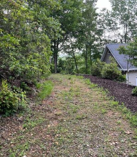 417494 Hayesville 