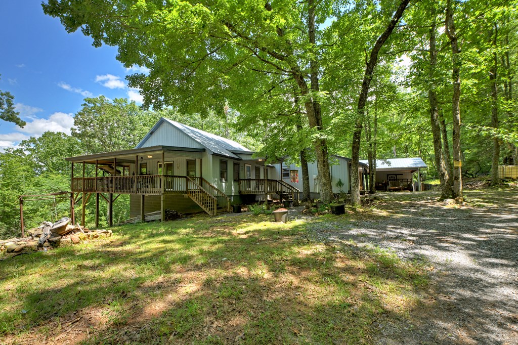 417498 Young Harris Residential