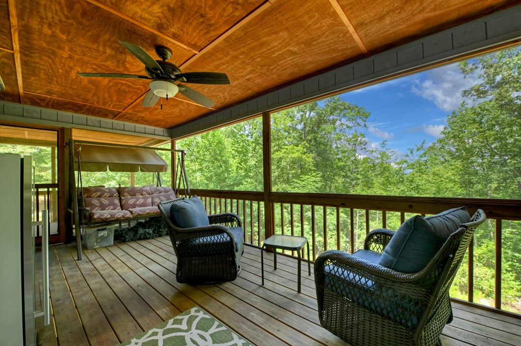 417498 Young Harris Residential
