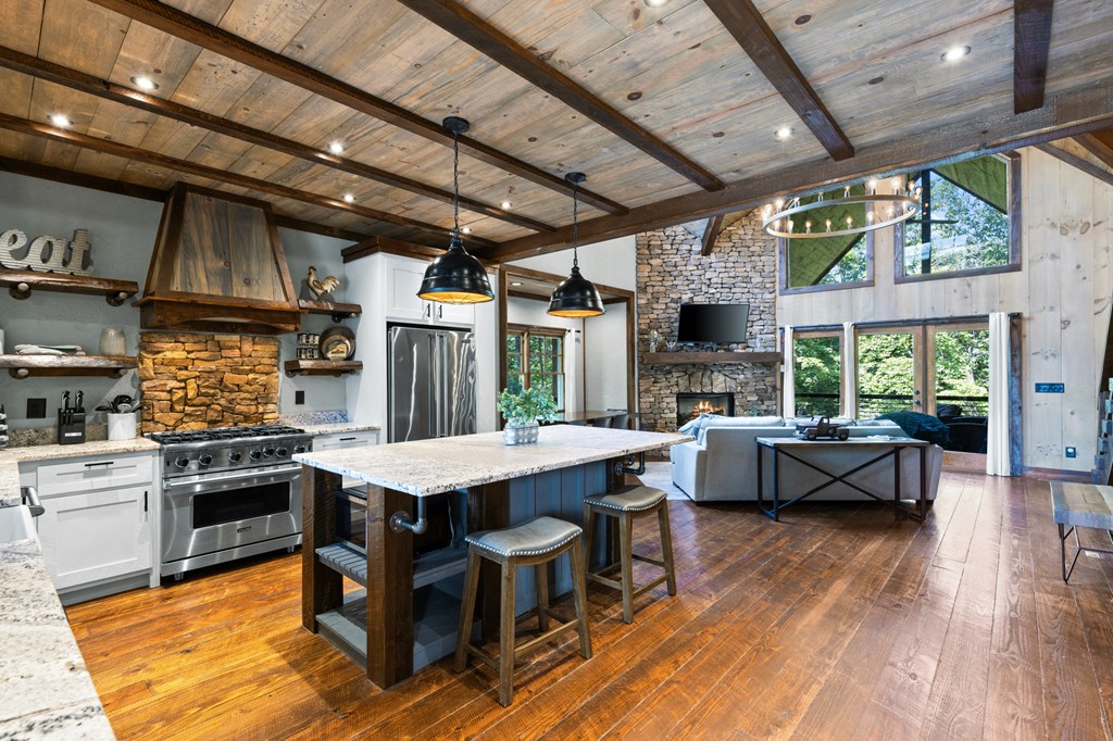 417499 Blue Ridge Residential