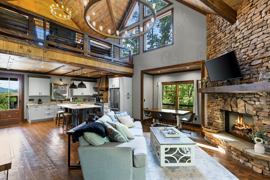 417499 Blue Ridge Residential