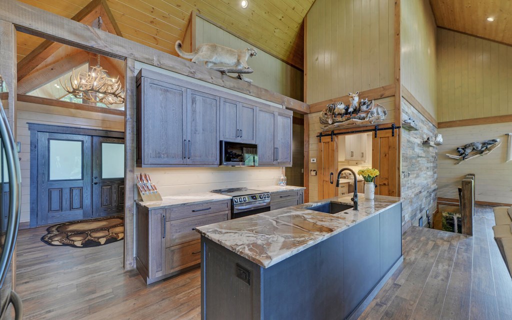 417506 Murphy Residential