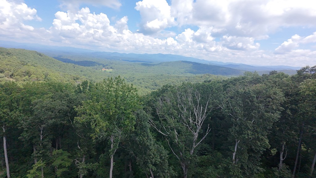 417512 Talking Rock Land