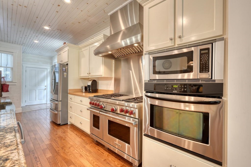 417513 Blairsville Residential
