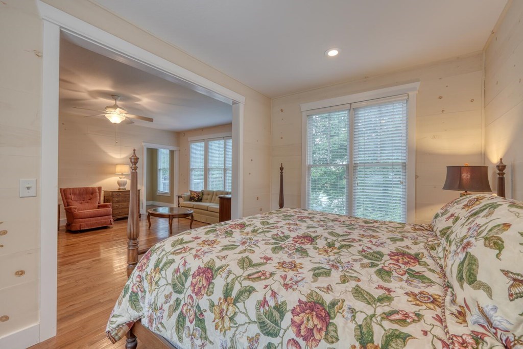 417513 Blairsville Residential
