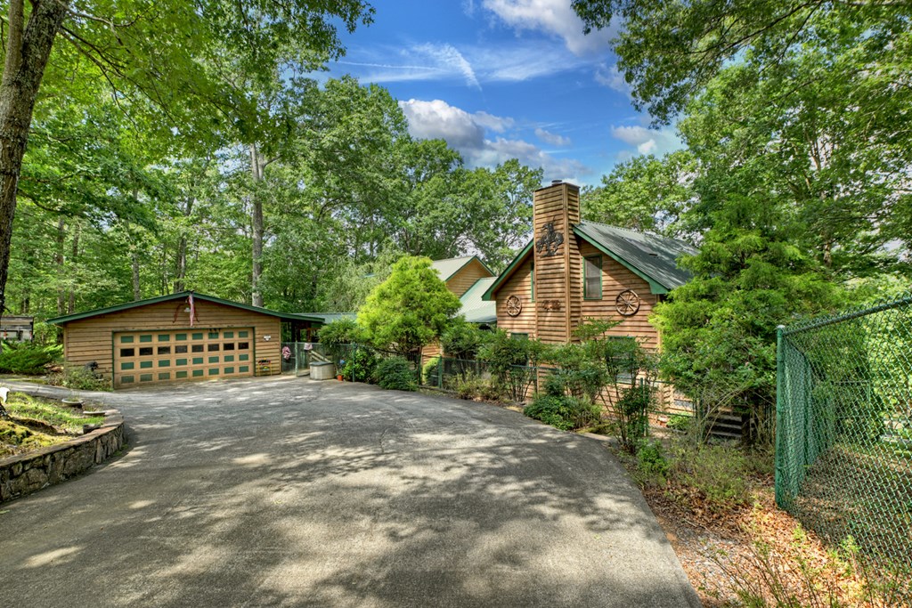 417518 Mineral Bluff Residential