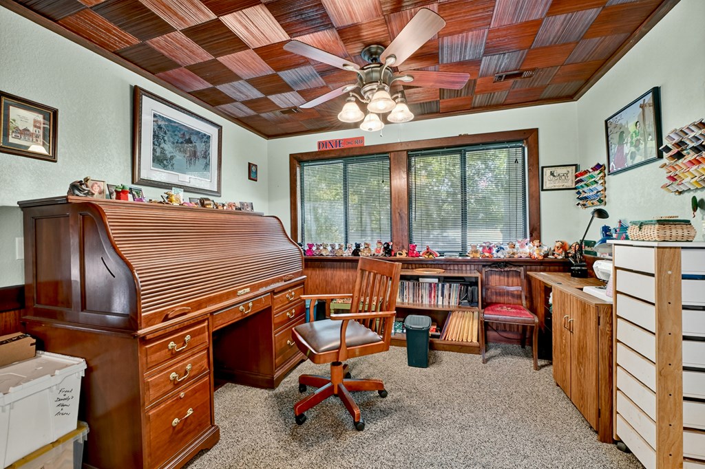 417518 Mineral Bluff Residential