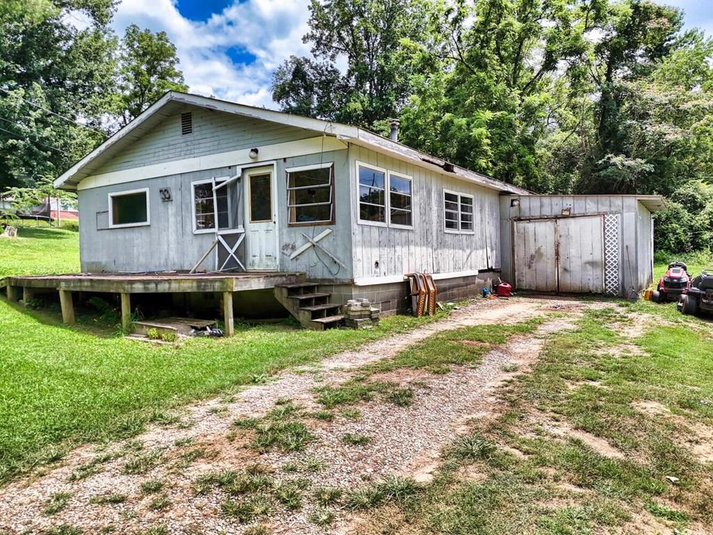 417523 Epworth 