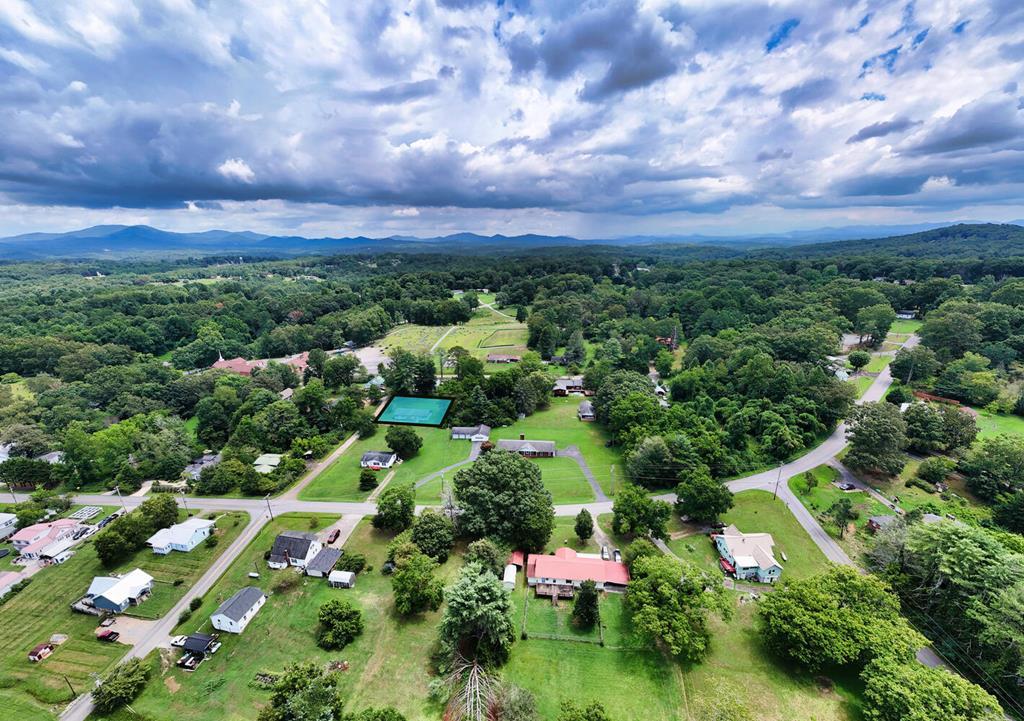 417523 Epworth Land