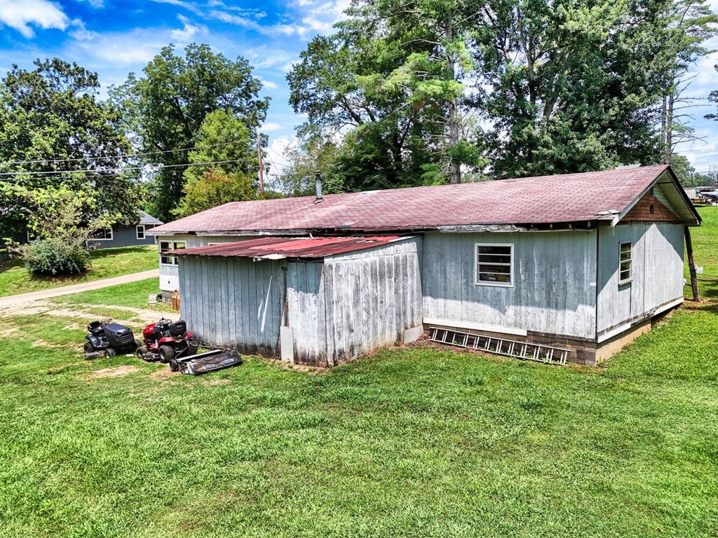 417523 Epworth Land