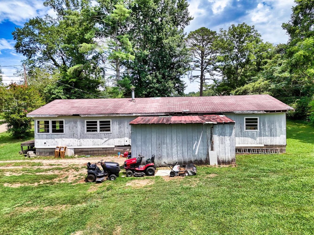 417523 Epworth Land