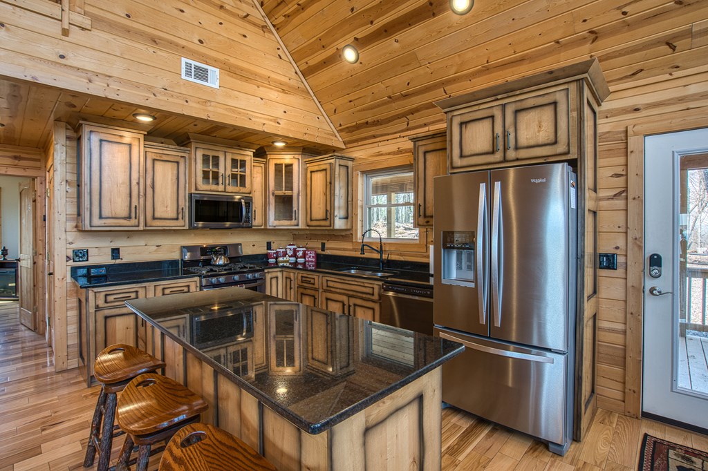 417525 Murphy Residential
