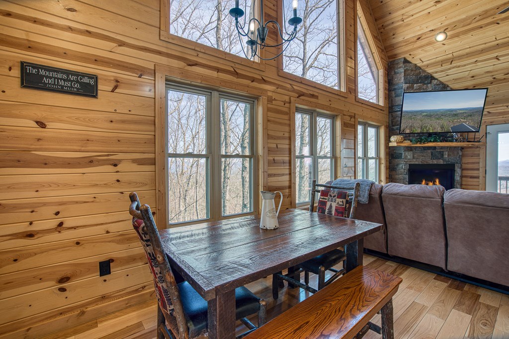417525 Murphy Residential