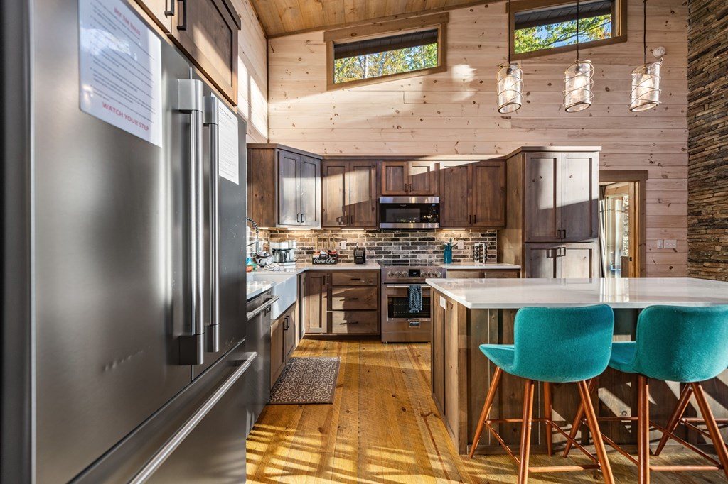 417529 Morganton Residential