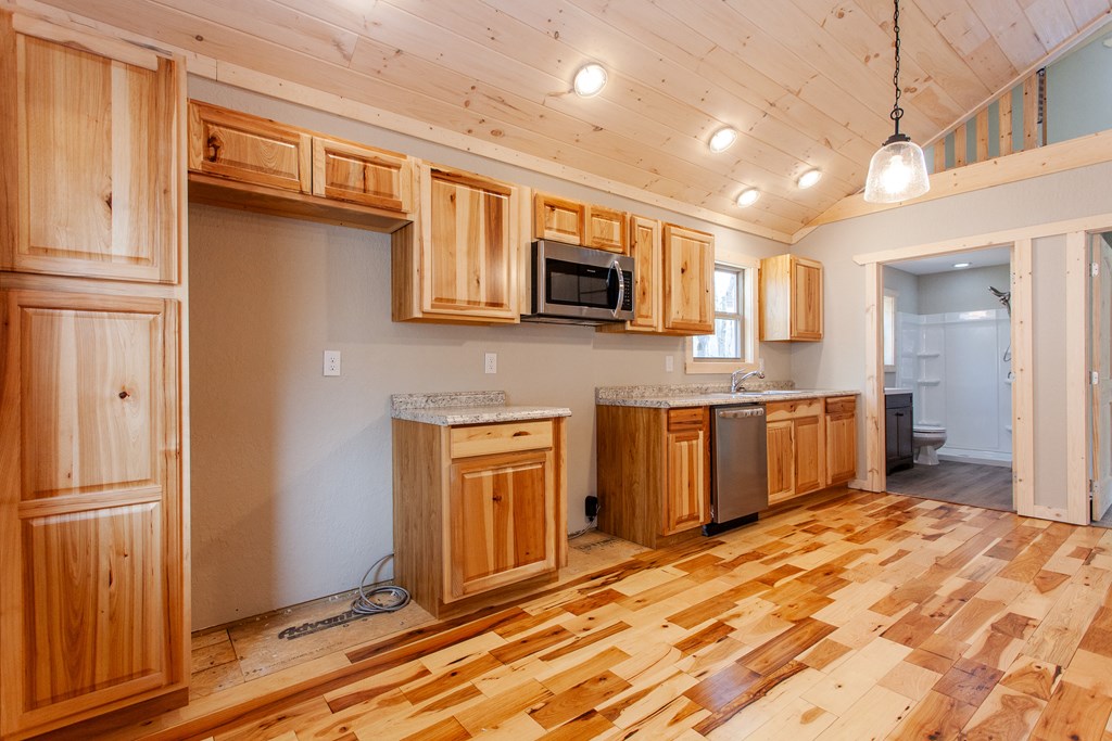 417531 Murphy Residential