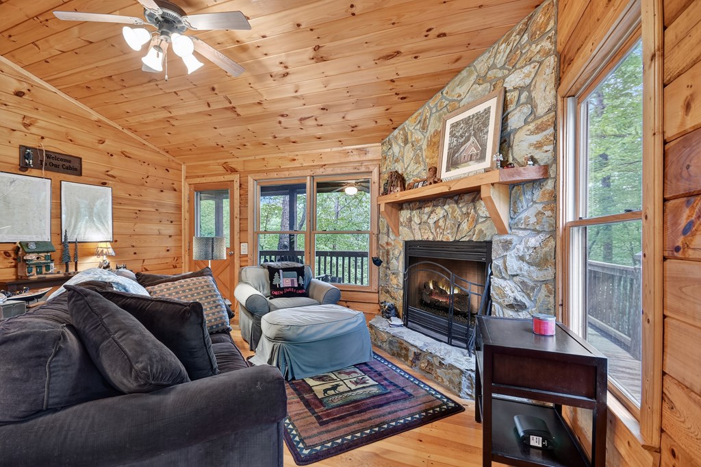 417533 Blue Ridge Residential