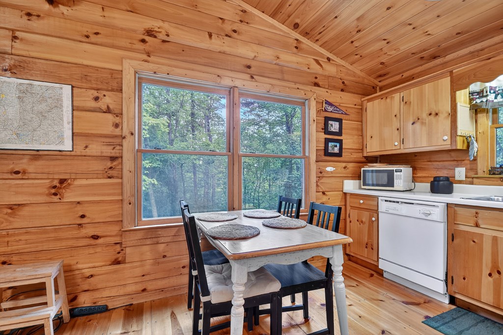 417533 Blue Ridge Residential