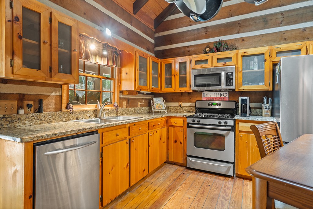 417540 Blue Ridge Residential
