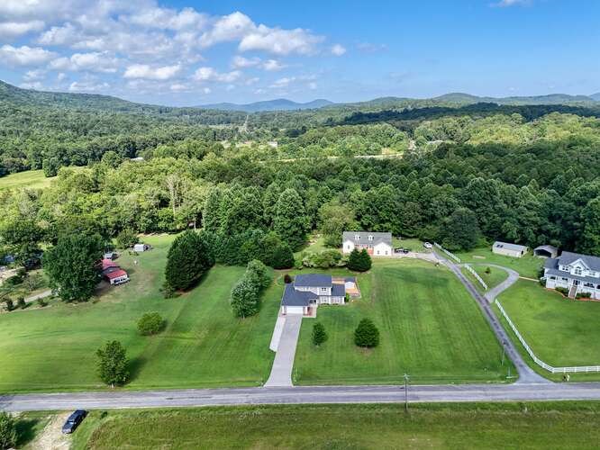 417548 Blairsville Residential