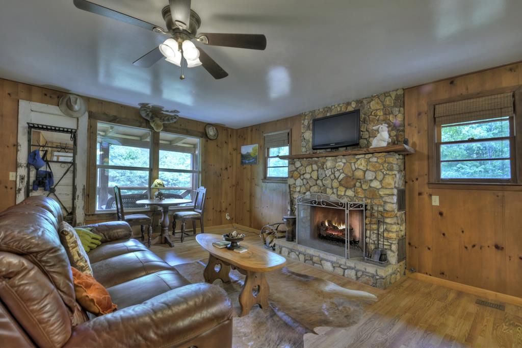 417555 Blue Ridge Residential